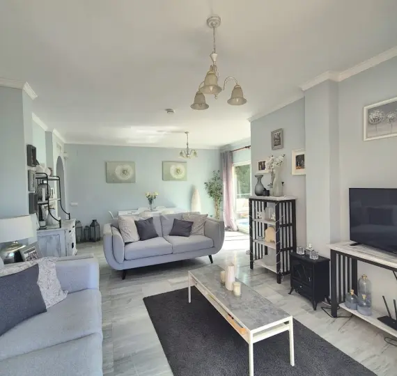 Venta de ático dúplex en Alhaurin Golf