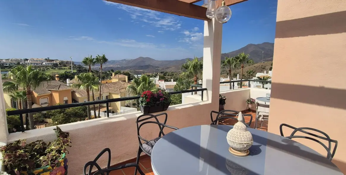 Продажа двухуровневого пентхауса в Alhaurin Golf 12