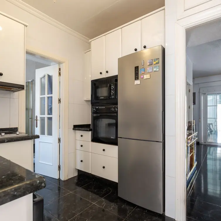 Venta de casa pareada en Torrox Costa