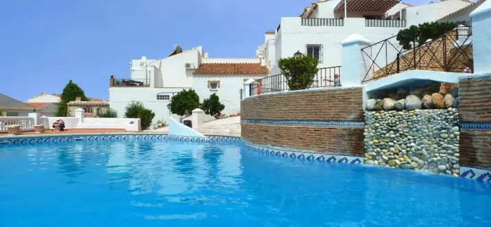 Sale of townhouse in Nerja 1