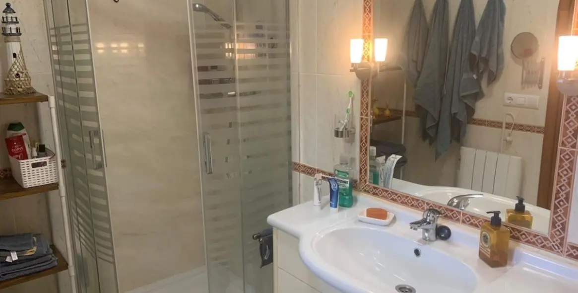 Sale of townhouse in Nerja 12