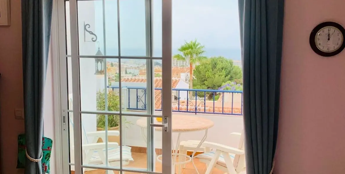 Sale of townhouse in Nerja 16