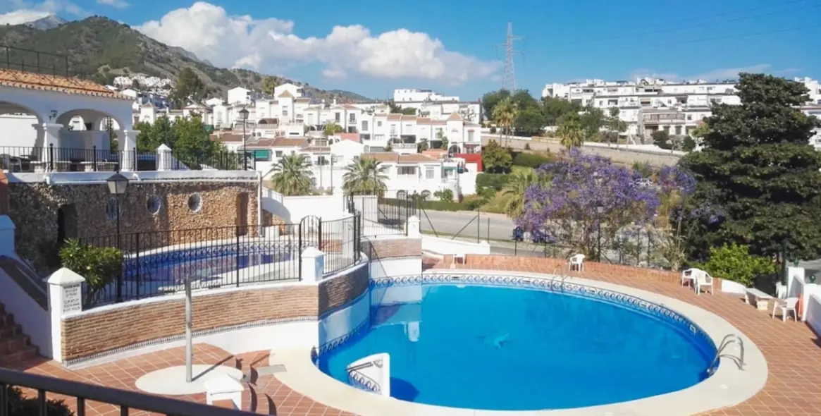 Sale of townhouse in Nerja 17