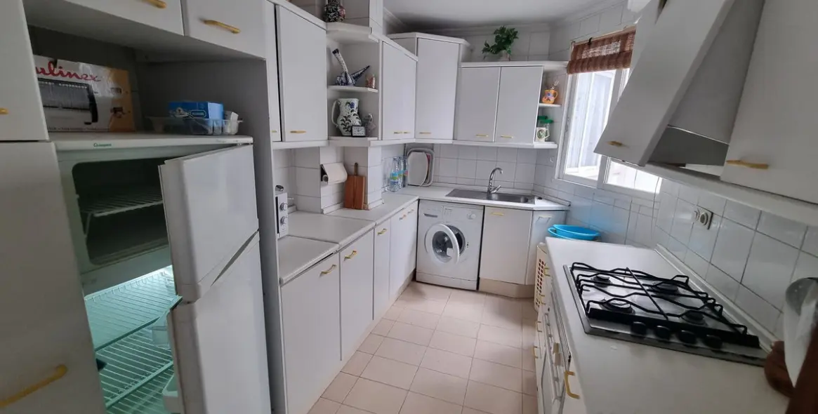 Продажа апартаментов на среднем этаже в Los Boliches 8