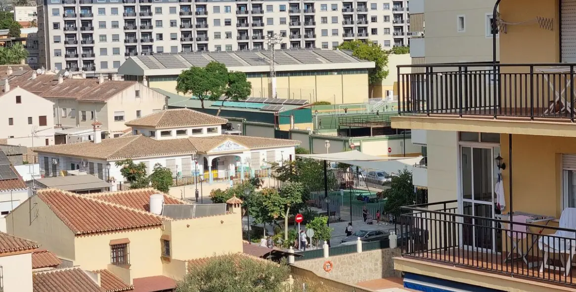 Продажа апартаментов на среднем этаже в Los Boliches 16