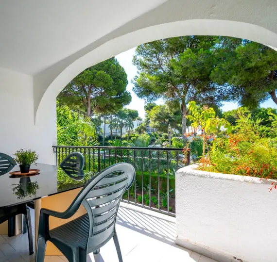 Продажа апартаментов на среднем этаже в Miraflores