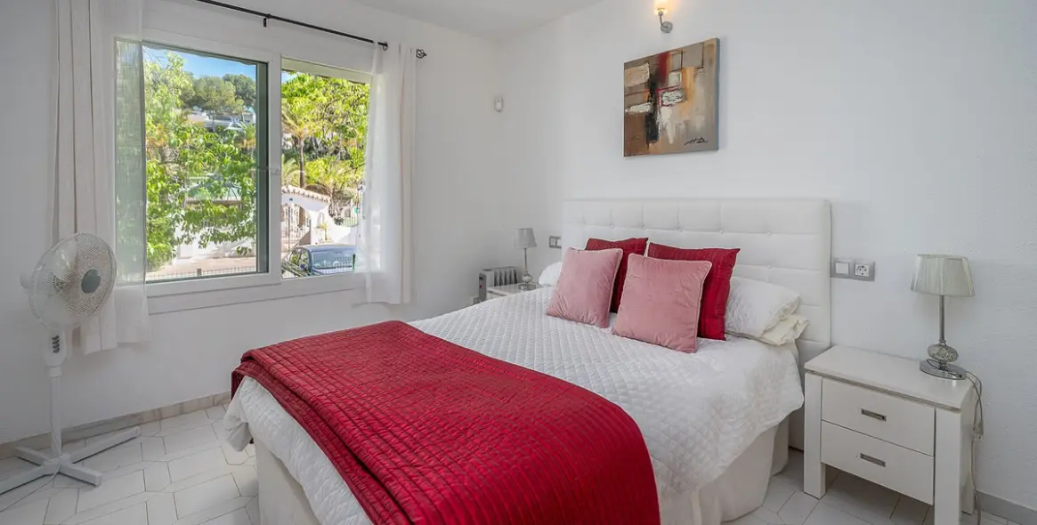 Продажа апартаментов на среднем этаже в Miraflores 9