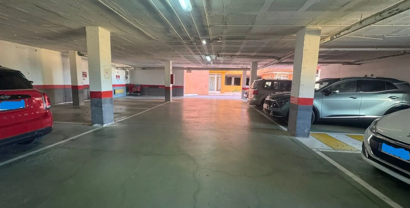 Venta de apartamento en planta media en Los Pacos 29