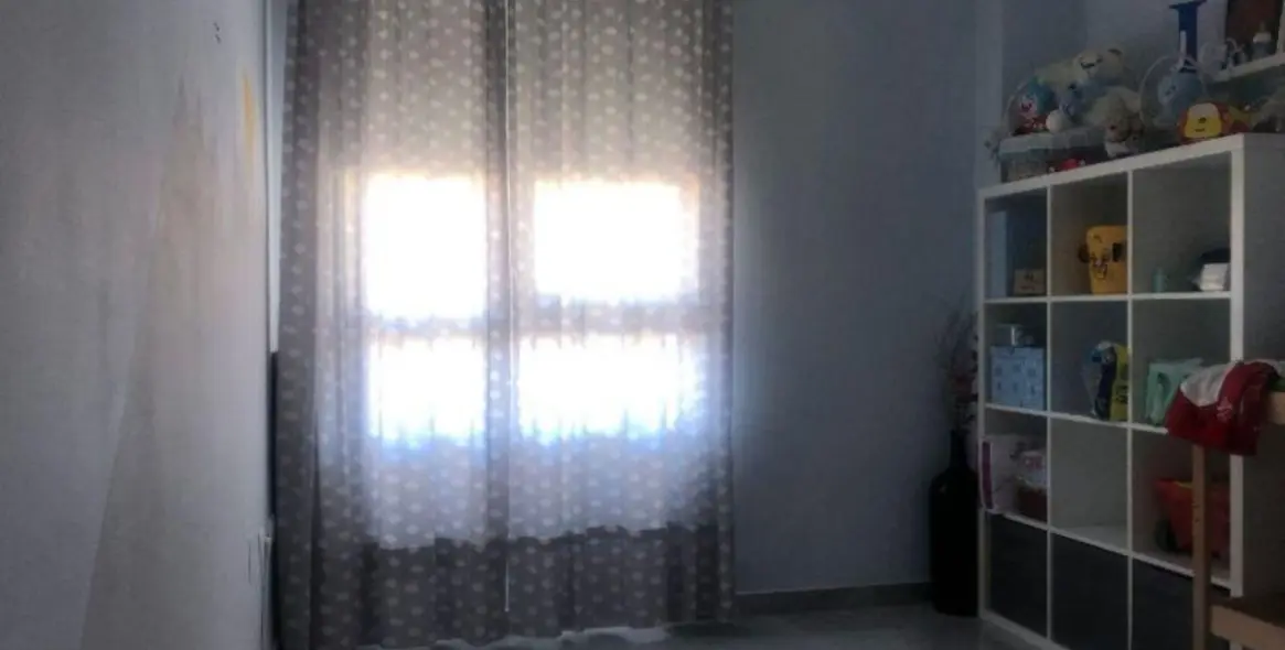 Sale of middle floor apartment in Nueva Andalucía 11