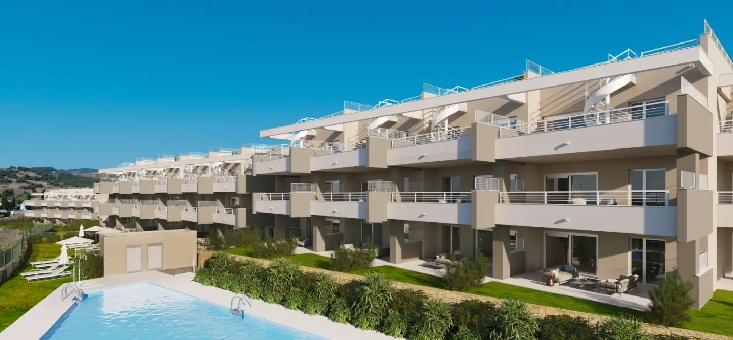Продажа апартаментов на среднем этаже в Estepona 0