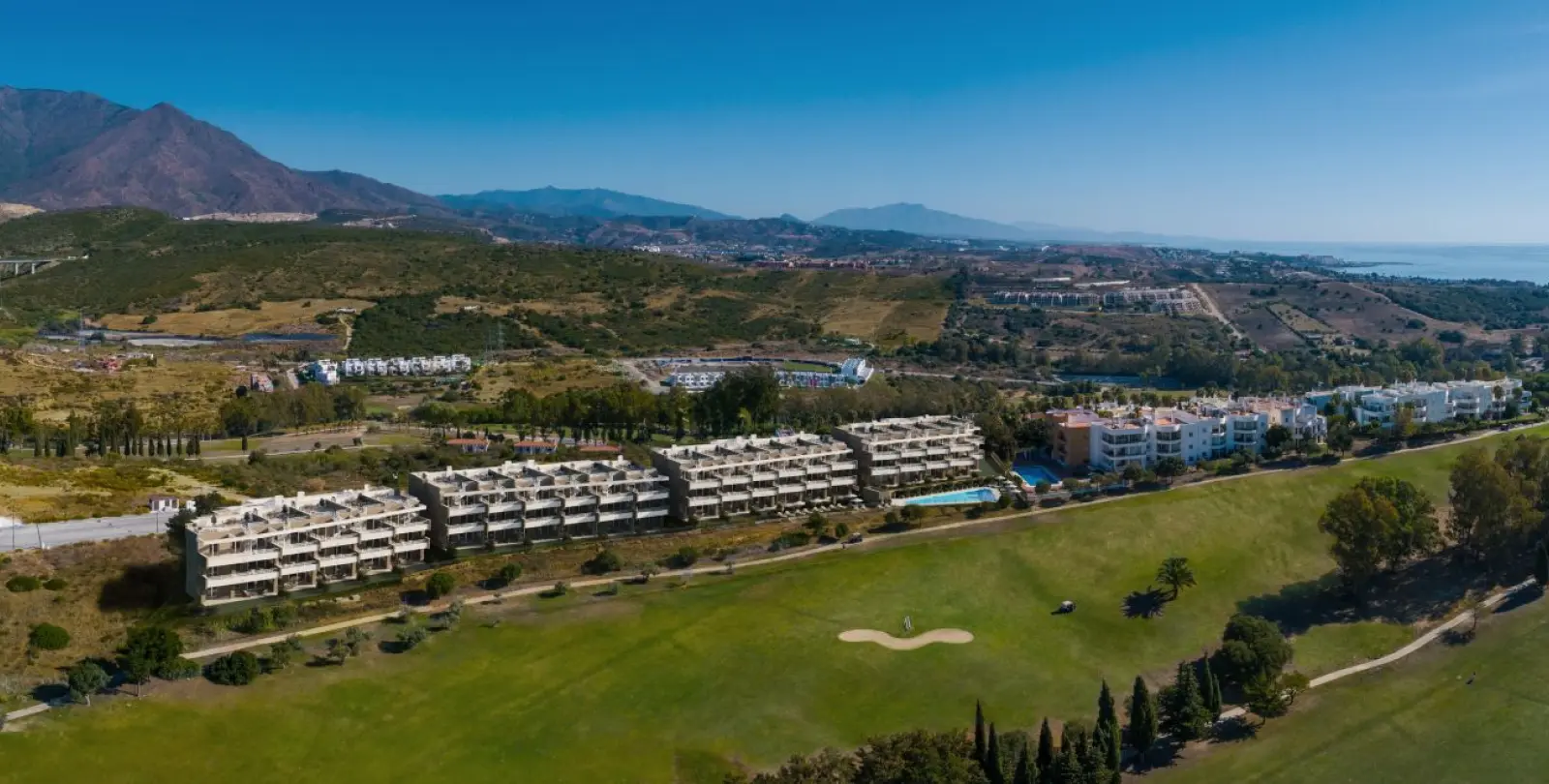 Sale of middle floor apartment in Estepona 23