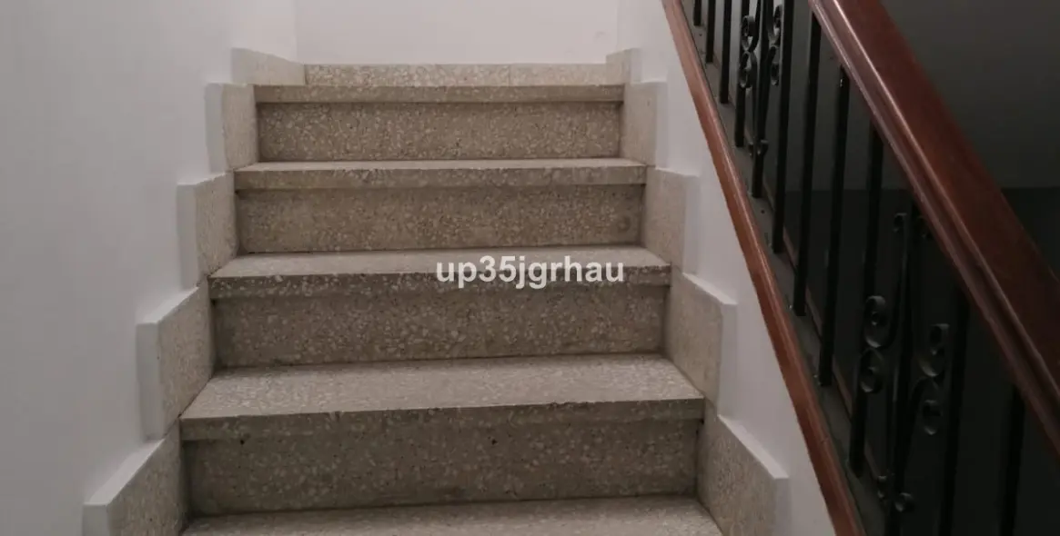 Sale of townhouse in Ronda 6