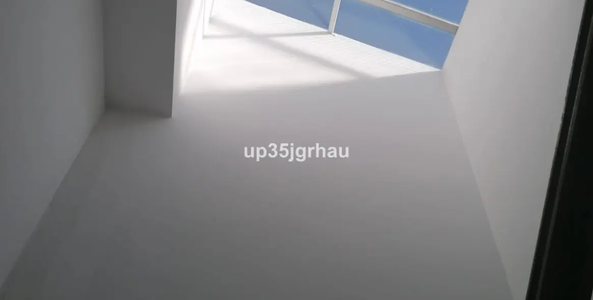 Sale of townhouse in Ronda 8