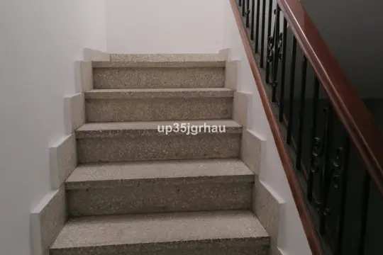 Image 6 thumb