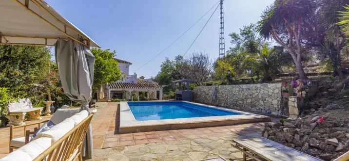 Sale of detached villa in Riogordo 3
