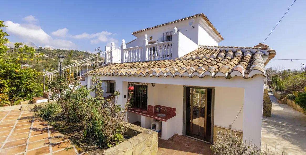 Sale of detached villa in Riogordo 20
