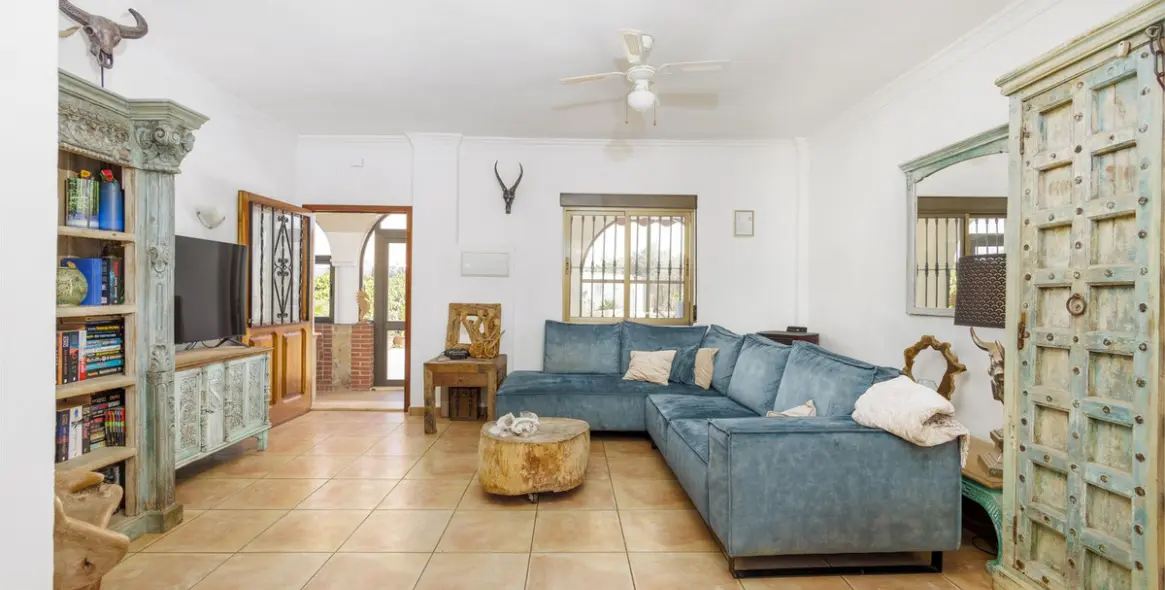 Sale of detached villa in Riogordo 21