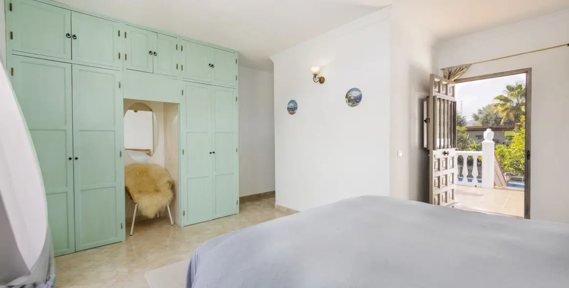 Sale of detached villa in Riogordo 29