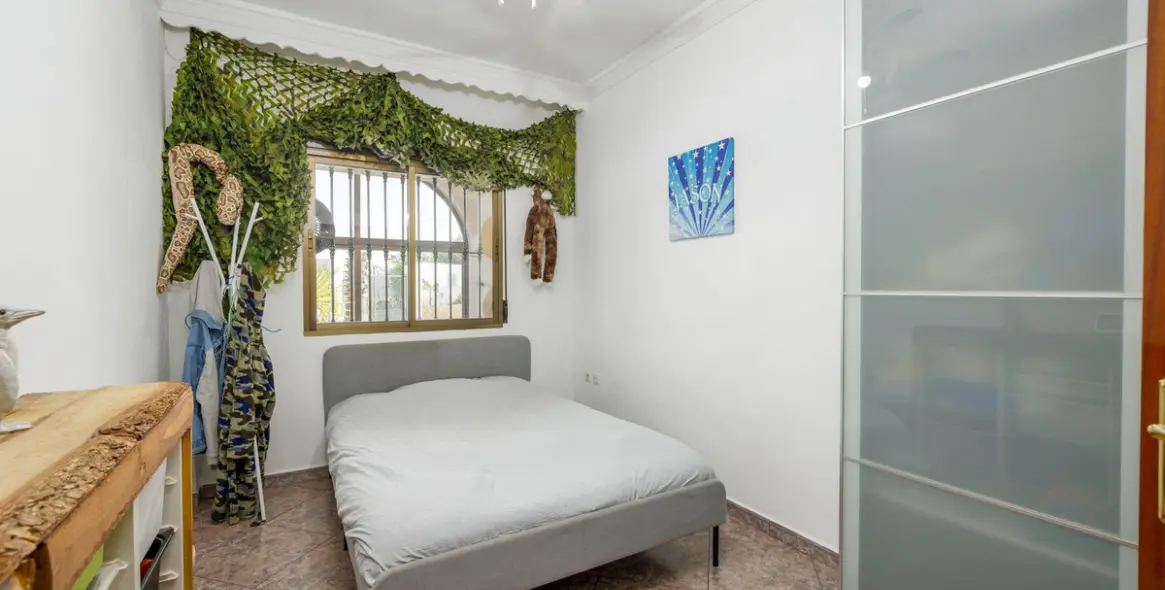 Sale of detached villa in Riogordo 35