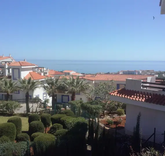 Venta de apartamento en planta media en Manilva