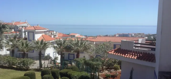 Venta de apartamento en planta media en Manilva 0