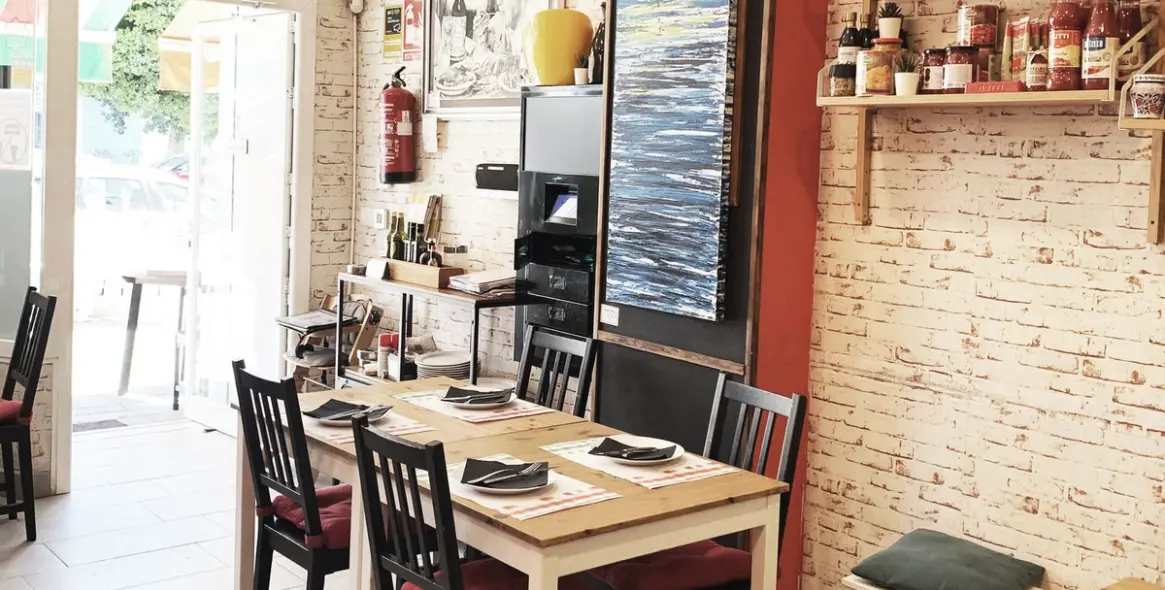 Venta de restaurante en Nueva Andalucía 3