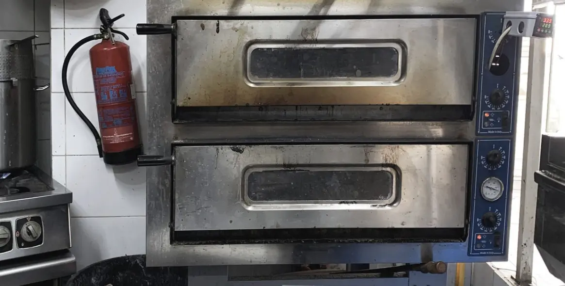 Venta de restaurante en Nueva Andalucía 11