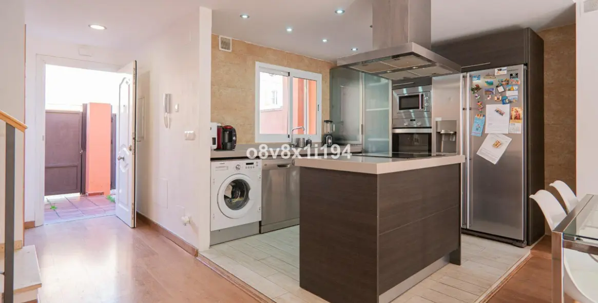 Sale of townhouse in Benajarafe 17