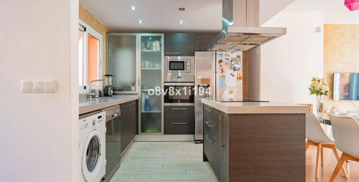 Sale of townhouse in Benajarafe 19