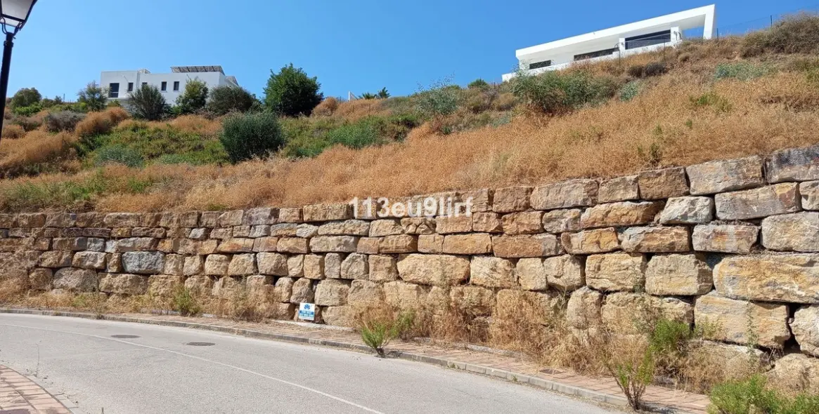 Продажа  жилого участка в La Cala Golf 12