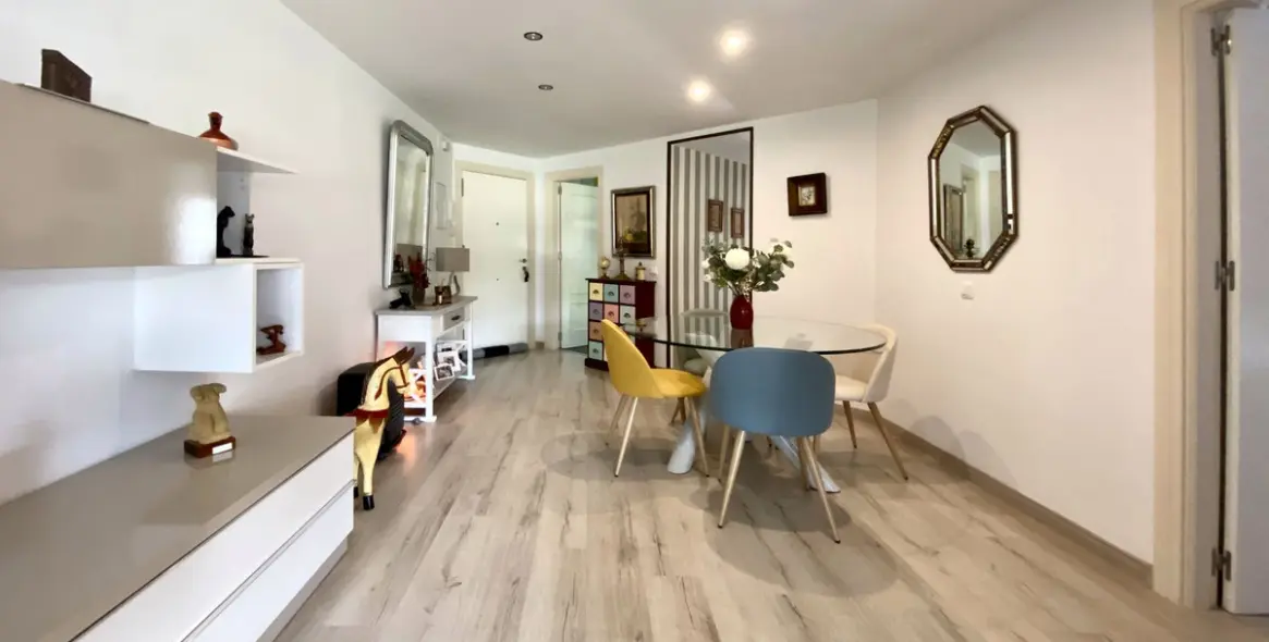 Продажа апартаментов на среднем этаже в Mijas Golf 14