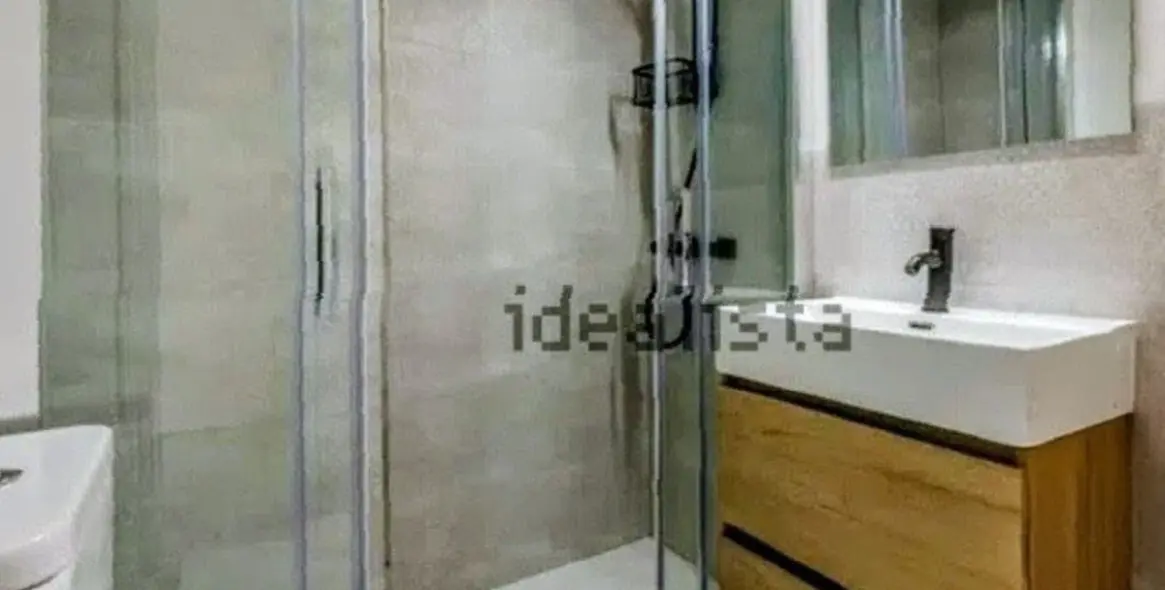 Sale of middle floor apartment in Mijas Golf 21