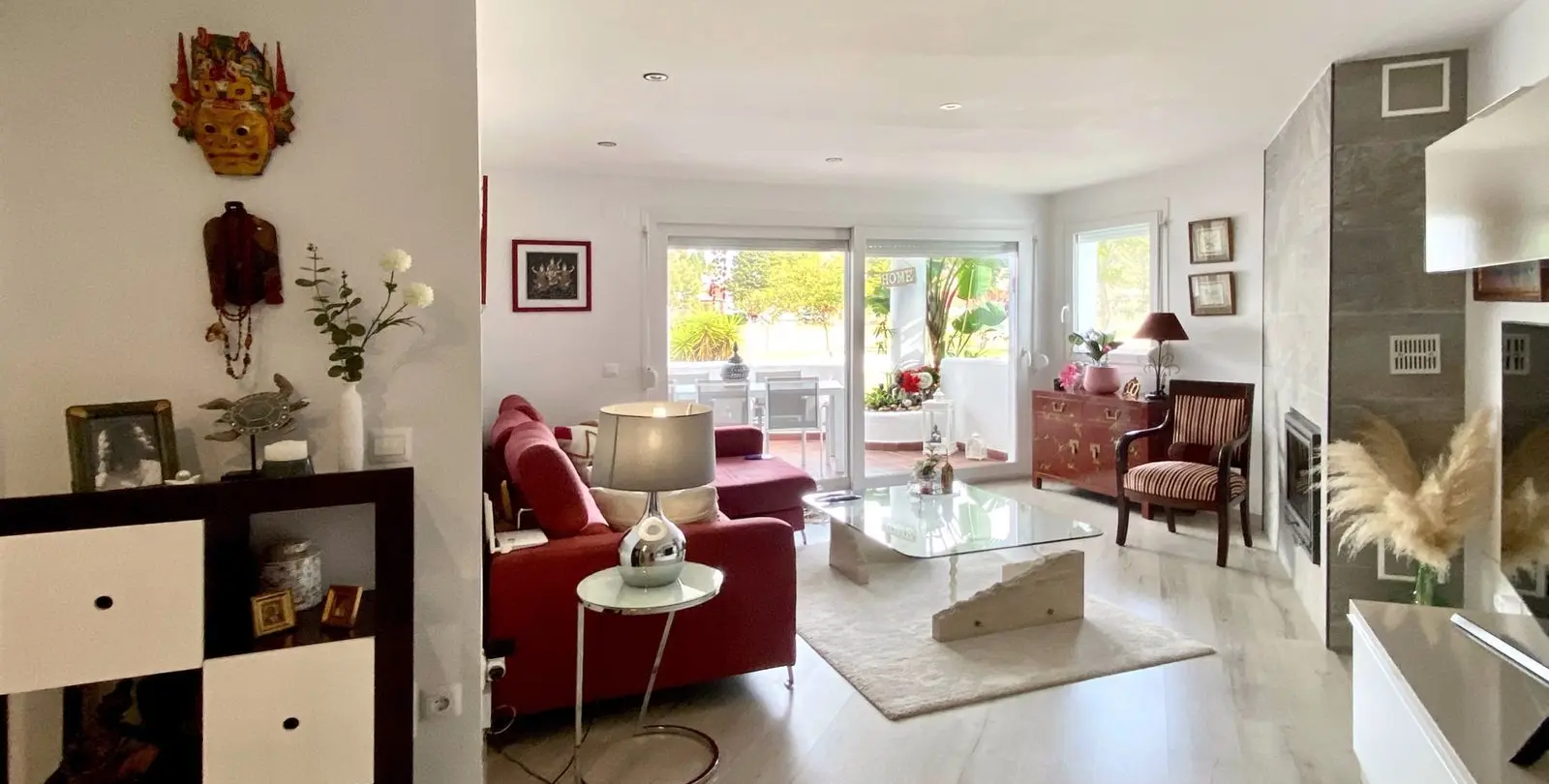 Sale of middle floor apartment in Mijas Golf 8
