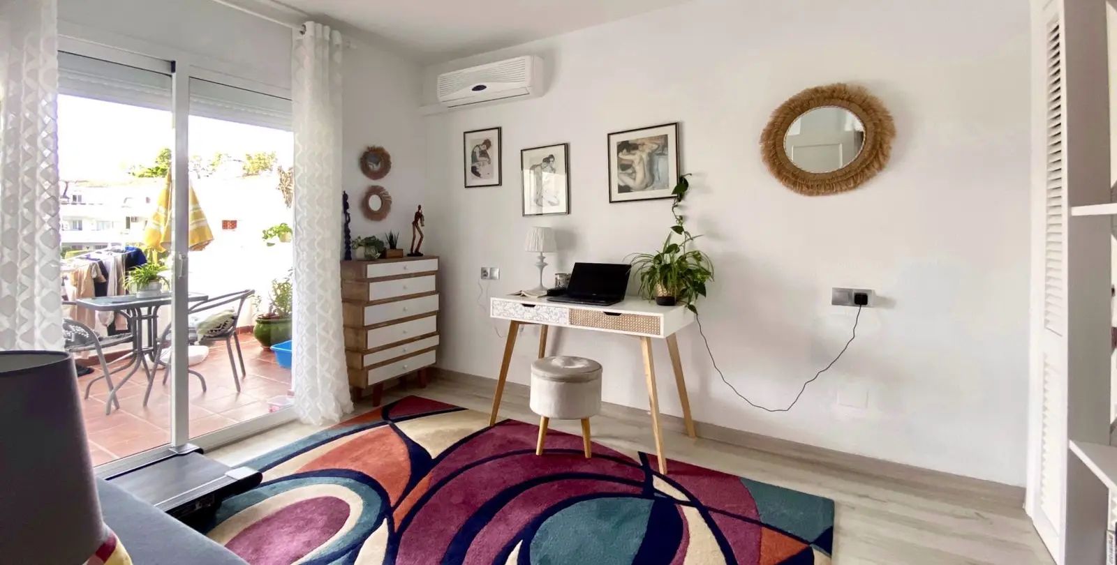 Sale of middle floor apartment in Mijas Golf 18