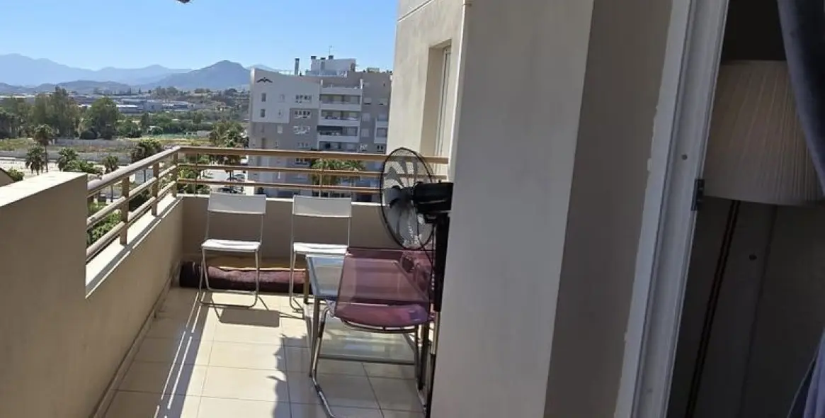 Sale of middle floor apartment in Nueva Andalucía 7