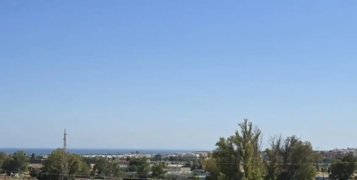 Sale of middle floor apartment in Nueva Andalucía 8