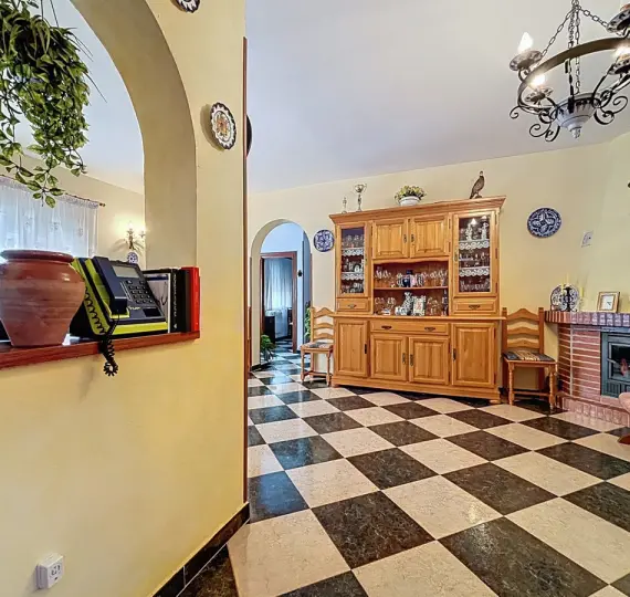 Sale of detached villa in La Viñuela