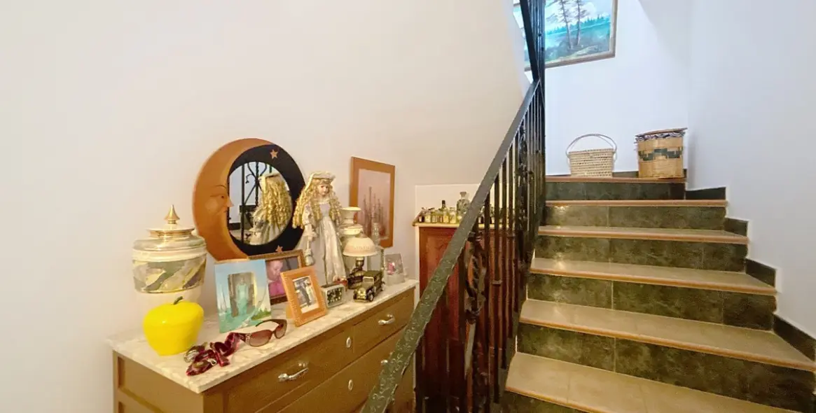 Venta de villa independiente en La Viñuela 23