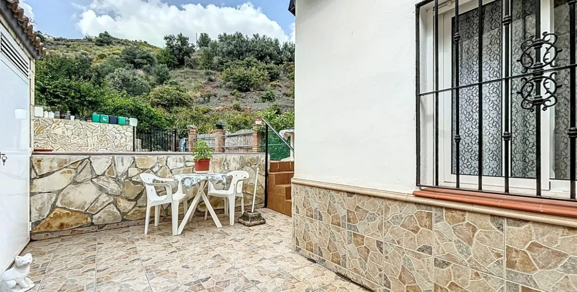 Venta de villa independiente en La Viñuela 44