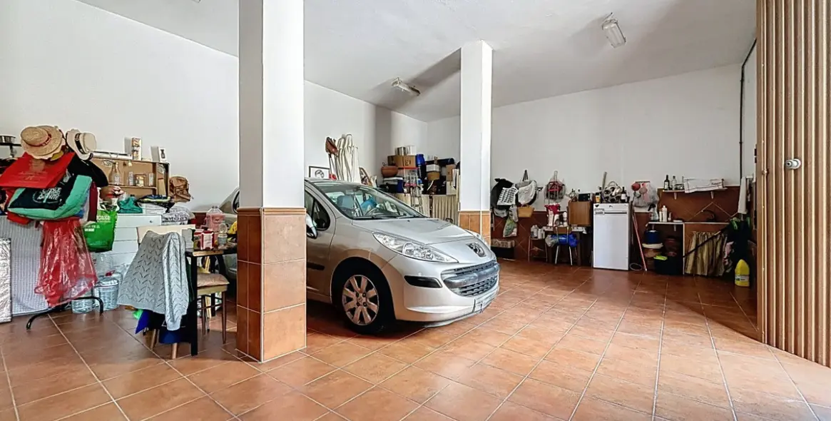 Venta de villa independiente en La Viñuela 50