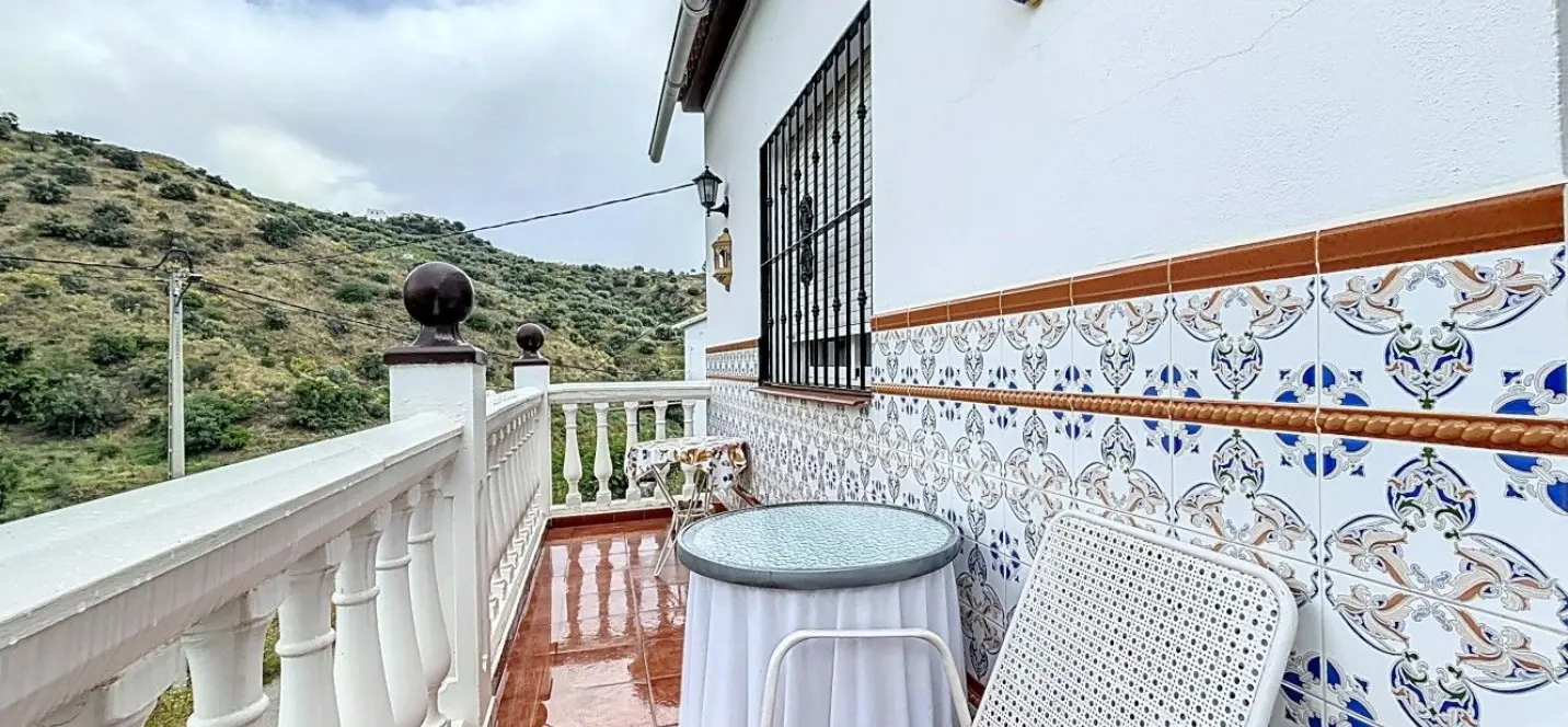 Venta de villa independiente en La Viñuela 2