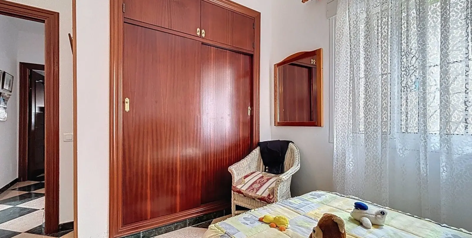 Venta de villa independiente en La Viñuela 16