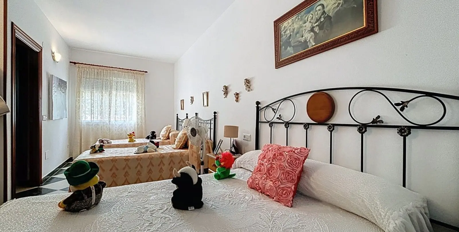 Venta de villa independiente en La Viñuela 36