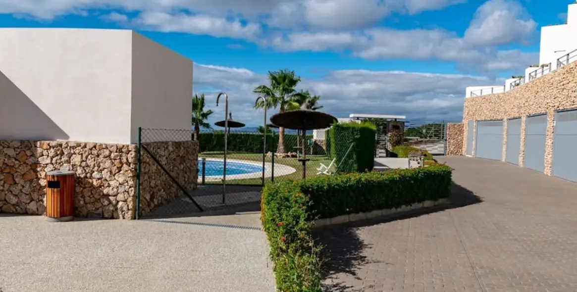 Sale of townhouse in Torrox Costa 18