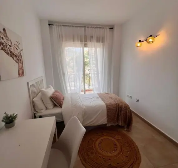 Продажа апартаментов на среднем этаже в Mijas Costa