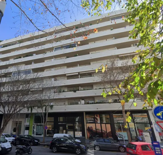 Sale of middle floor apartment in Marbella