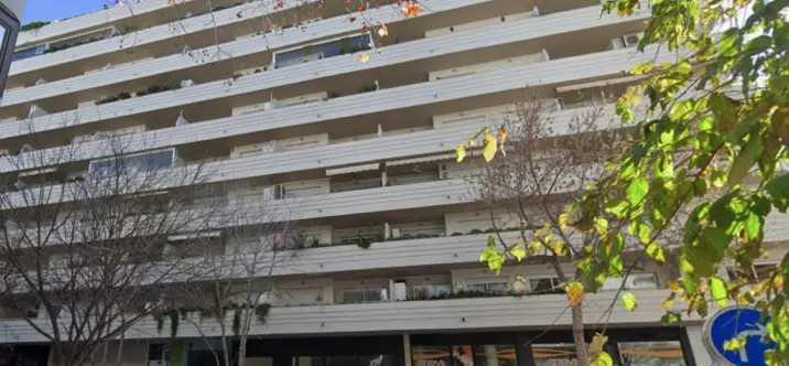 Sale of middle floor apartment in Marbella 1