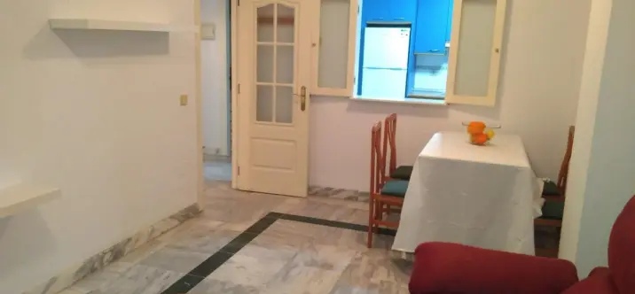 Sale of middle floor apartment in Marbella 2