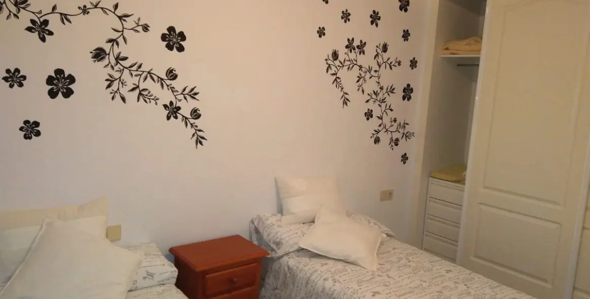 Sale of middle floor apartment in Marbella 4