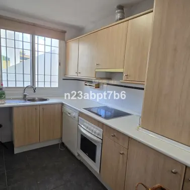 Venta de apartamento en planta baja en Nueva Andalucía